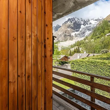 Nest-home In Front To Mont Blanc Apartment
