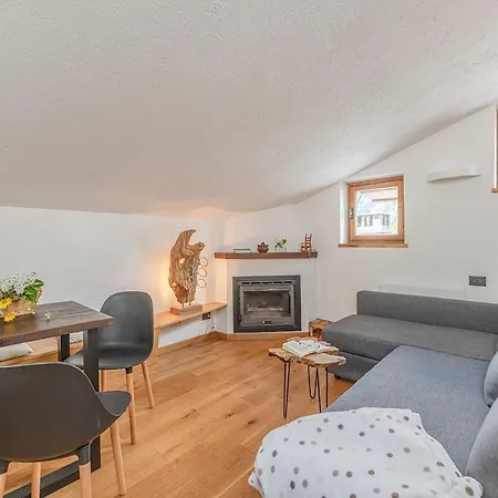 Nest-home In Front To Mont Blanc * Courmayeur