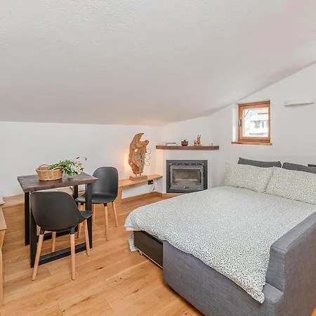 Nest-home In Front To Mont Blanc Apartment Courmayeur